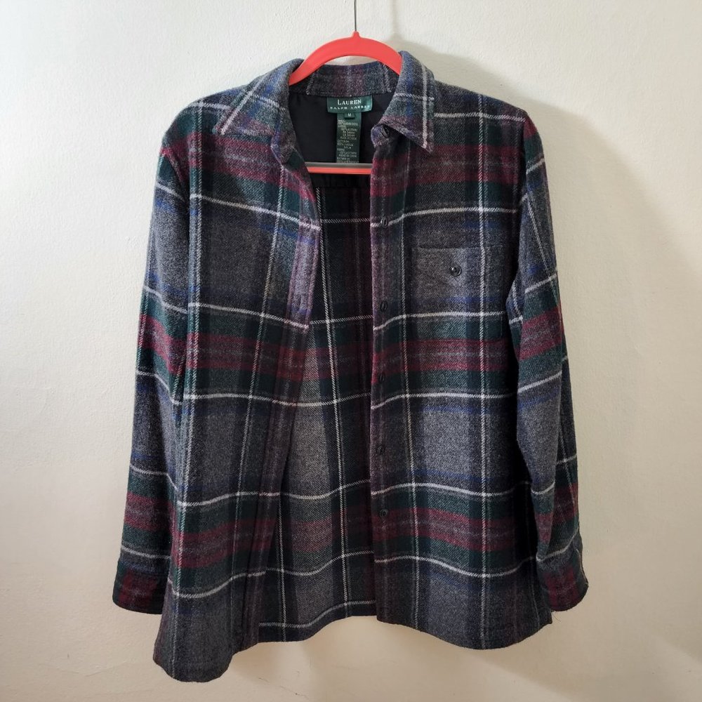 Chic 100% lambswool Lauren Ralph Lauren Plaid shirt